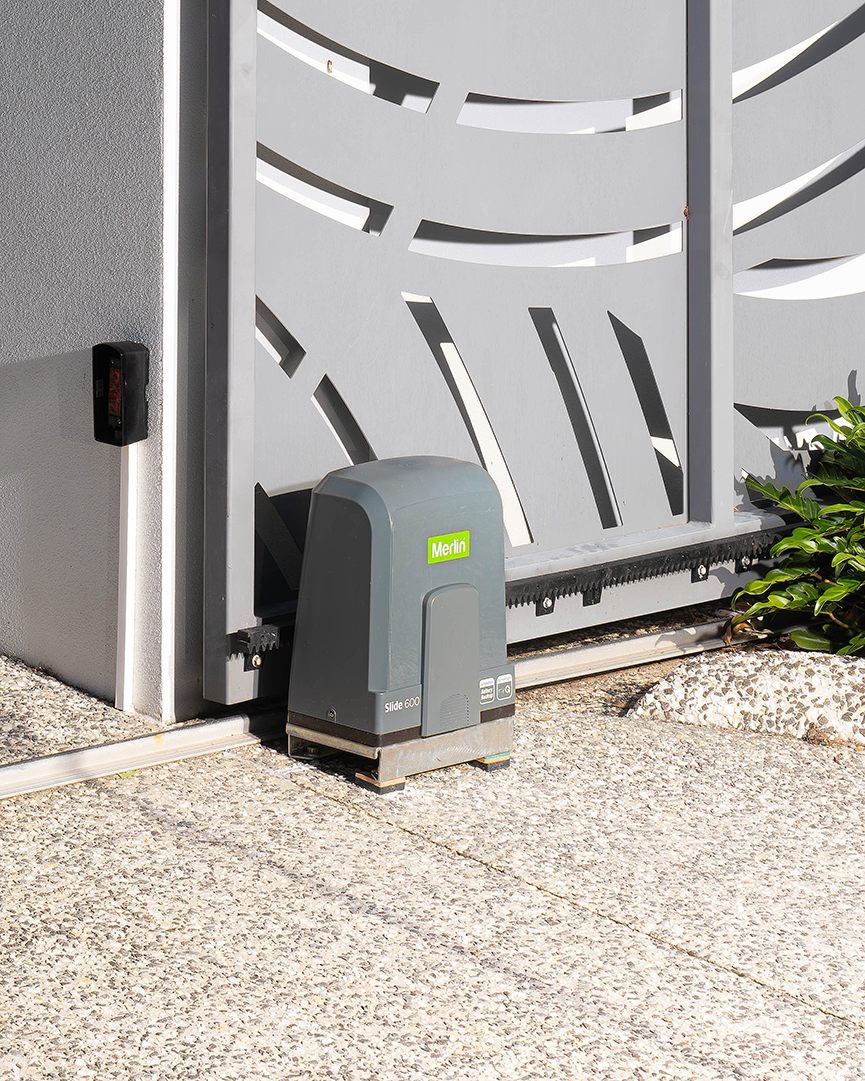 Outdoor Reflector Protector System (Safety IR Beams) – IP65