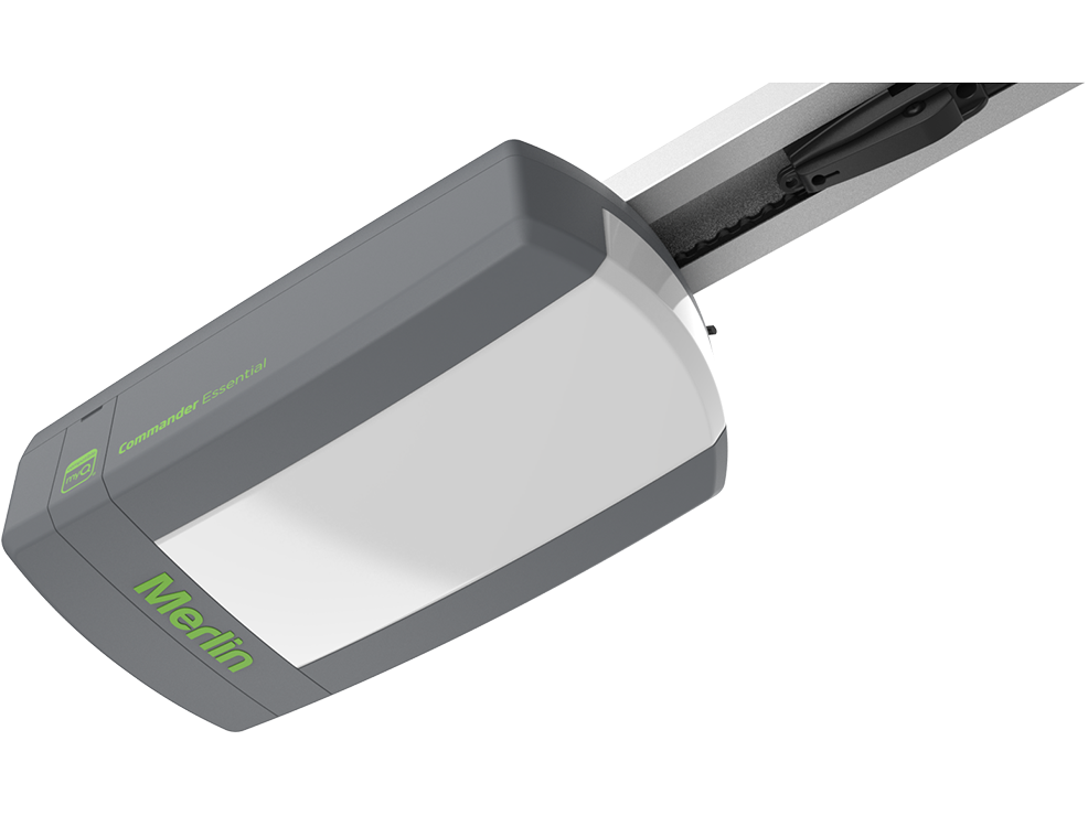 Commander Essential MS65MYQ